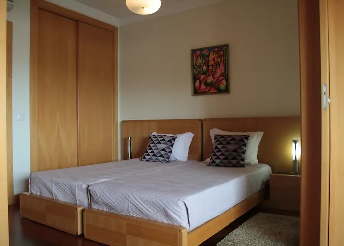 Com Piscina Em Albufeira, Corcovada *