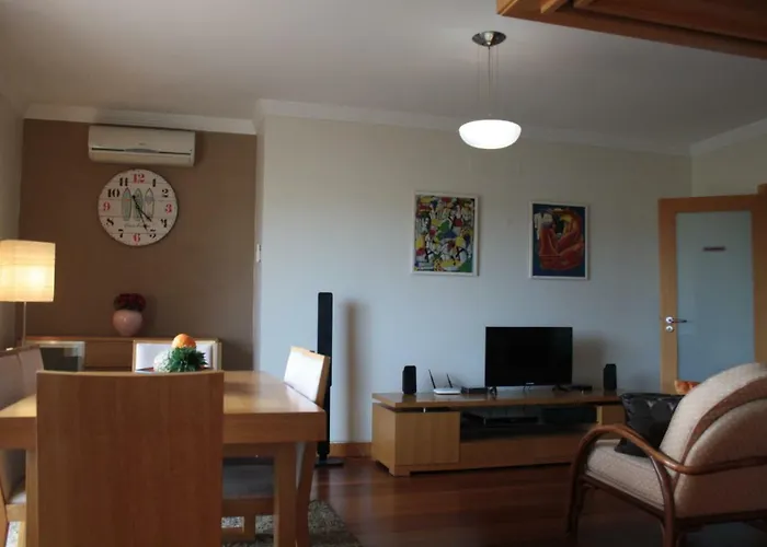 Com Piscina Em Albufeira, Corcovada *